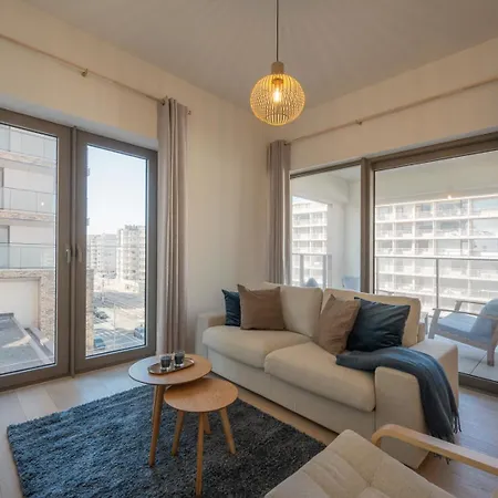 Bright 2br With Terrace For 5 Lejlighed