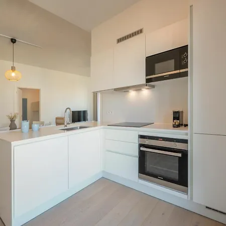 Bright 2br With Terrace For 5 Oostende