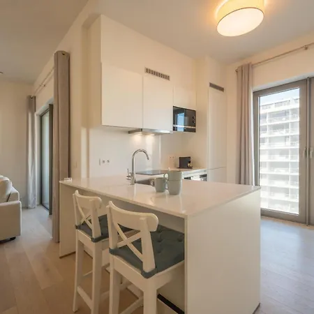 Bright 2br With Terrace For 5 * Oostende