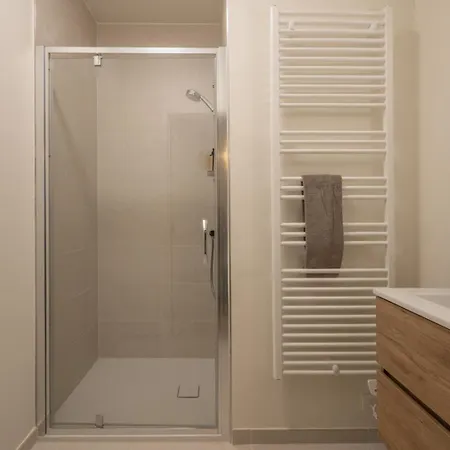 Bright 2br With Terrace For 5 Lejlighed *