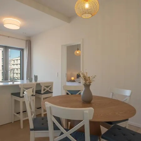 Bright 2br With Terrace For 5 Oostende
