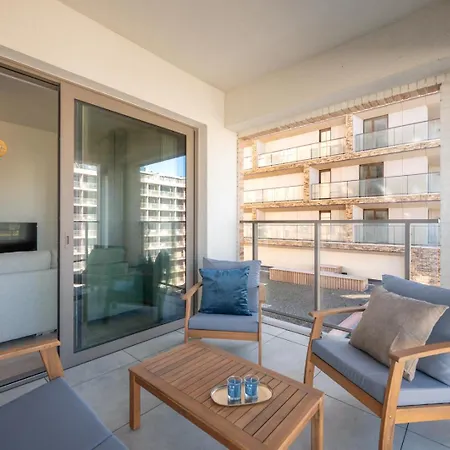 Bright 2br With Terrace For 5 *
