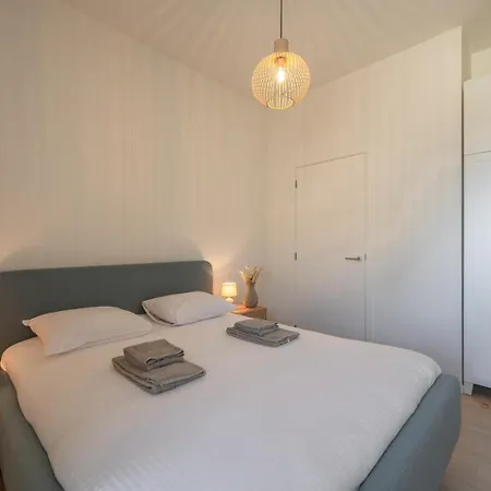 Bright 2br With Terrace For 5 Lejlighed Oostende